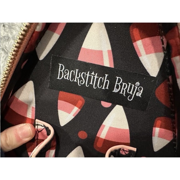 Backstitch Bruja Cupid Corncha Bag Pink Adjustable Strap main image 7